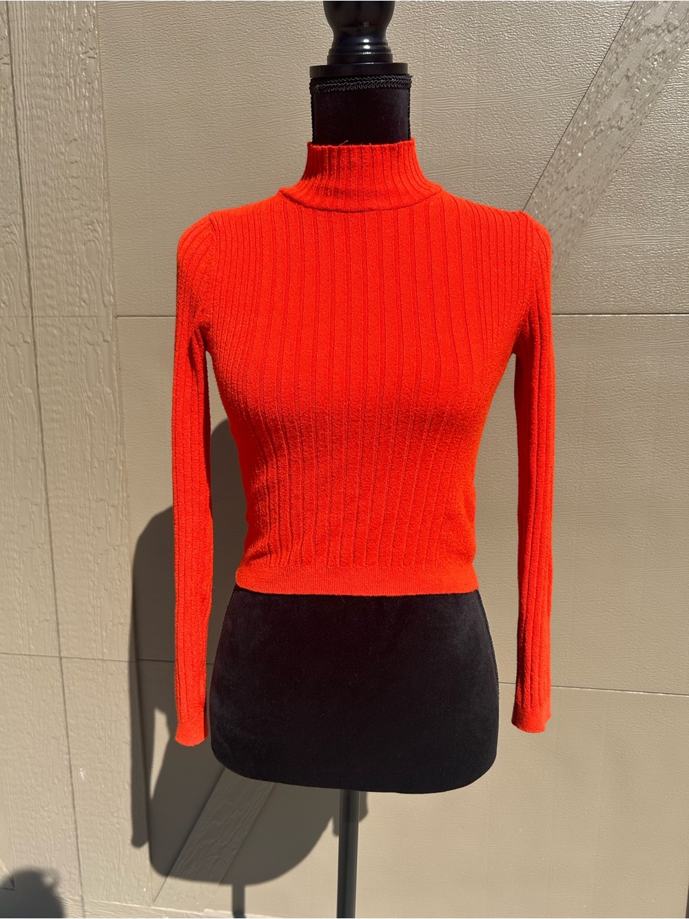 Urban Outfitters Women's Ribbed Mock Neck Sweater long sleeve crop top - Red